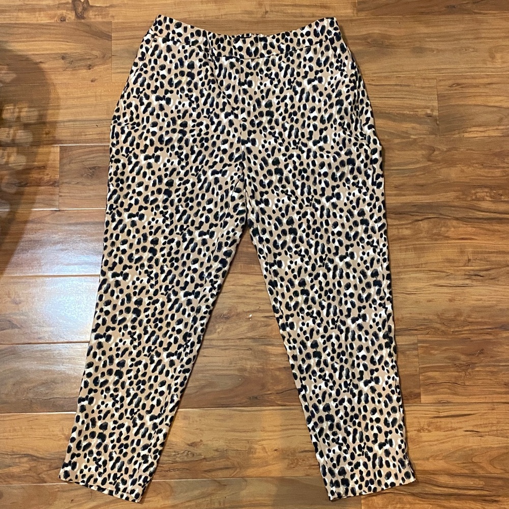Banana Republic Leopard Print